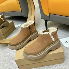 Picture of UGG Shoes _SKUUGGsz35-40LL090719712